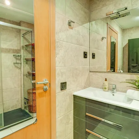 Apartment Benito By Hello Homes